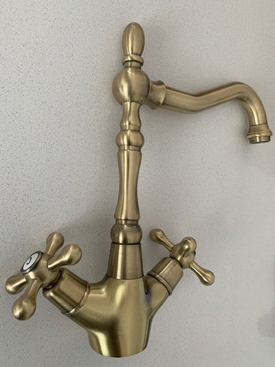 Charles - Classic Style Brass Kitchen Mixer Tap Antique Faucet